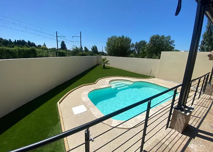 Magnifique villa pour le festival d\'Avignon